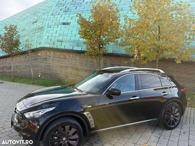 Second-hand Infiniti Fx30 238 CP (175 kW) 2013 Culoarenegru SUV