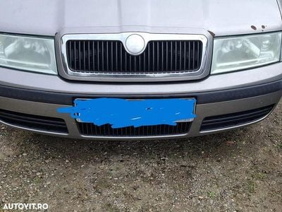 Second-hand Skoda Octavia Tour 101 CP (74 kW) 2007 Culoareargint Coupe