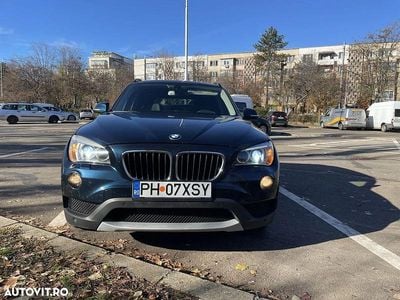 Culoarealbastru Utilizat 2013 BMW X1 Sport Line SUV | 11.499 EUR (Preț bun)