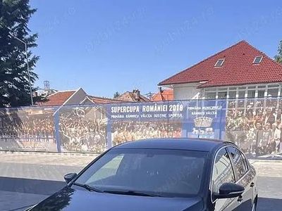 Gri Utilizat 2014 VW Passat Berlinǎ | 8.500 EUR