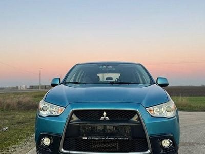 Second-hand Mitsubishi ASX Instyle 150 CP (110 kW) 2011 Culoarealbastru SUV