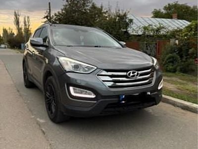 Gri Utilizat 2013 Hyundai Santa Fe SUV | 10.000 EUR (Puțin scump)