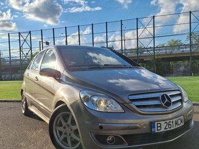 second-hand Mercedes B200 