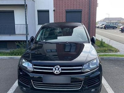 Culoarenegru Utilizat 2013 VW Touareg SUV | 12.500 EUR (Preț bun)