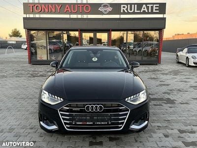 Culoarenegru Utilizat 2020 Audi A4 Business Berlinǎ | 22.990 EUR (Preț bun)