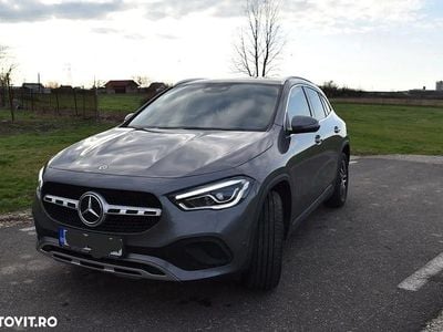 Mercedes GLA250