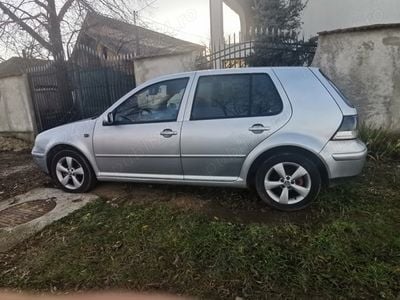 VW Golf IV