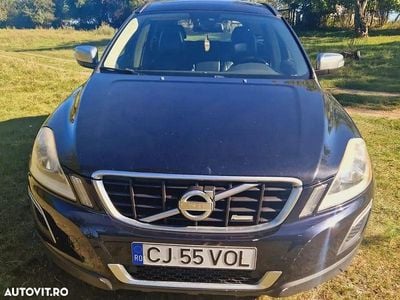 Culoarenegru Utilizat 2012 Volvo XC60 R-Design SUV | 10.000 EUR (Puțin scump)
