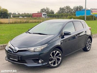Toyota Auris Hybrid