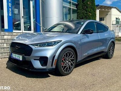 Second-hand Ford Mustang Mach-E 358 kW (487 CP) 2022 Culoarealbastru SUV