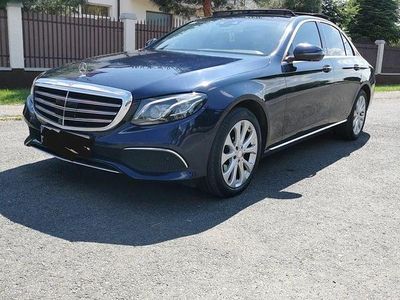 Mercedes E220