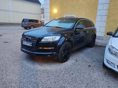 Negru Second-hand 2008 Audi Q7 SUV | 9.500 EUR