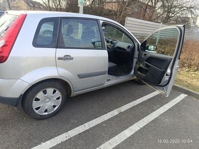 Second-hand Ford Fiesta 55 CP (40 kW) 2008 Hatchback