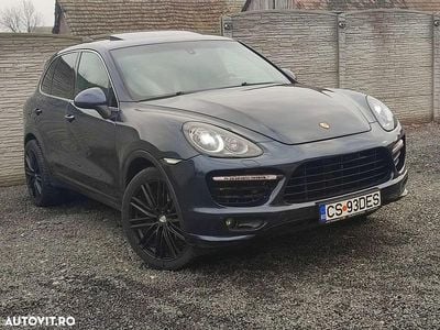 Culoarealbastru Utilizat 2011 Porsche Cayenne SUV | 13.000 EUR (Scump)