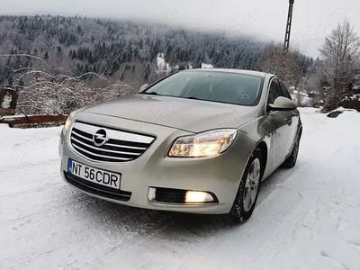 Second-hand Opel Insignia 130 CP (95 kW) 2009 Gri Berlinǎ