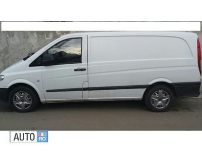 Second-hand Mercedes Vito 80 CP (58 kW) 2004 Alb Van