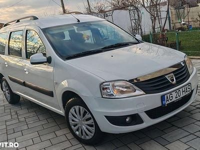 Culoarealb Utilizat 2012 Dacia Logan Lauréate Break | 3.499 EUR (Puțin scump)