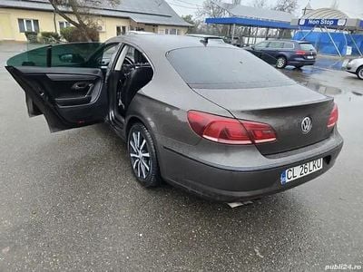 Utilizat 2012 VW Passat Berlinǎ | 8.000 EUR (Preț OK)