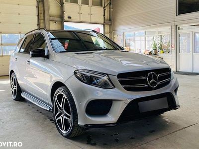Second-hand Mercedes GLE350 AMG line 258 CP (189 kW) 2017 Culoareargint SUV