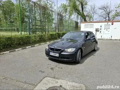 Second-hand BMW 318 129 CP (94 kW) 2006 Negru Berlinǎ