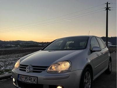 Gri Utilizat 2008 VW Golf V Berlinǎ | 3.300 EUR (Preț OK)