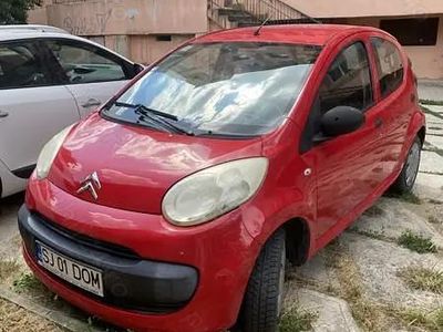 Utilizat 2006 Citroën C1 Hatchback | 1.996 EUR