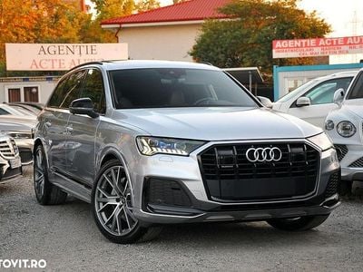 Second-hand Audi Q7 S-Line 286 CP (210 kW) 2020 Culoareargint SUV