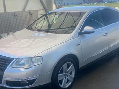 Utilizat 2007 VW Passat Berlinǎ | 3.250 EUR