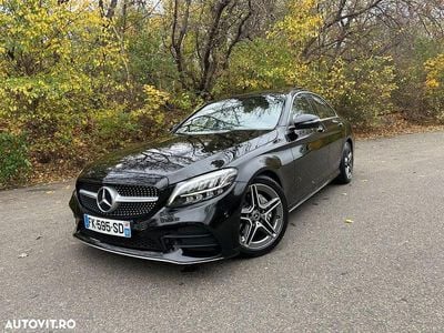 Negru Utilizat 2020 Mercedes C220 AMG line Berlinǎ | 19.200 EUR (Super Preț)