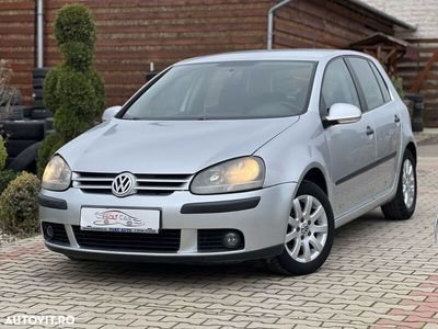 second-hand VW Golf V 