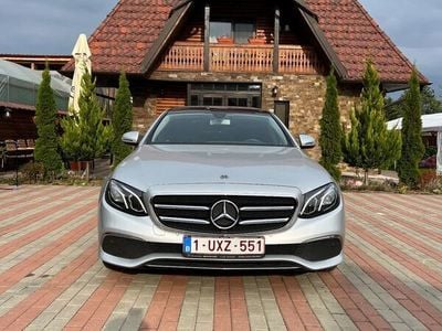 Mercedes E200