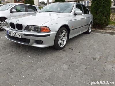 Second-hand BMW 523 170 CP (125 kW) 1999 Berlinǎ
