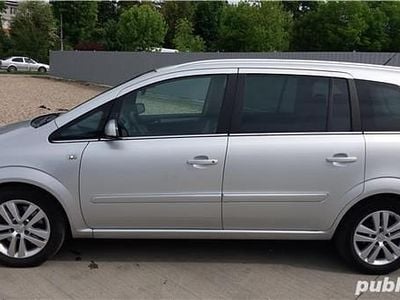 Argintiu Utilizat 2008 Opel Zafira Monovolum | 2.500 EUR (Preț OK)