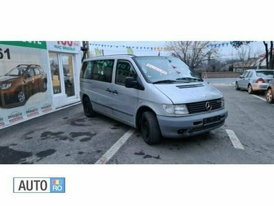 Argintiu Second-hand 2003 Mercedes Vito Van | 4.499 EUR