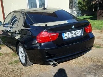 Second-hand BMW 318 Comfort Edition 143 CP (105 kW) 2009 Negru Berlinǎ