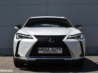 Lexus UX 250h