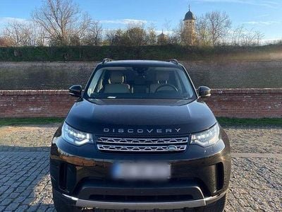 Land Rover Discovery 5