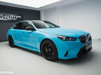 Second-hand BMW M5 Shadowline 727 CP (534 kW) 2024 Culoarealbastru Berlinǎ