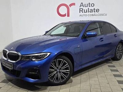Culoarealbastru Utilizat 2021 BMW 330e Comfort Edition Berlinǎ | 30.900 EUR (Super Preț)