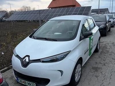 Second-hand Renault Zoe 72 kW (98 CP) 2018 Hatchback
