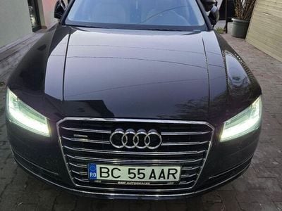 Audi A8L