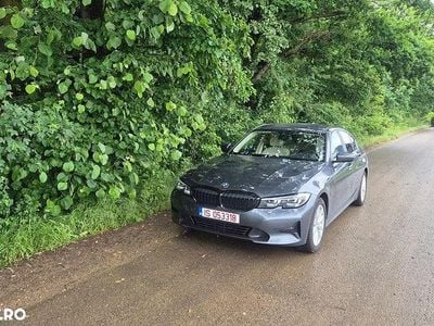 BMW 330e