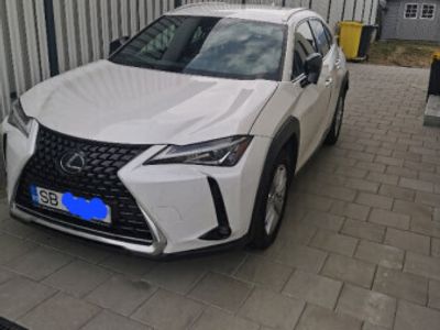 Lexus UX 250h