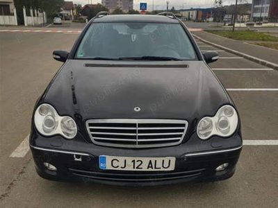 Mercedes C220