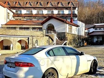 Second-hand 2016 Jaguar XE Berlinǎ | 12.000 EUR (Scump)