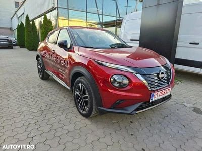 Culoarerosu Nouă 2025 Nissan Juke N-Connecta SUV | 25.900 EUR