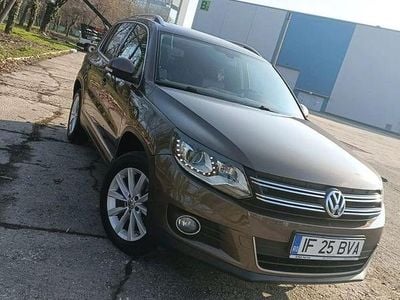 Culoaremaro Utilizat 2015 VW Tiguan SUV | 12.999 EUR (Super Preț)