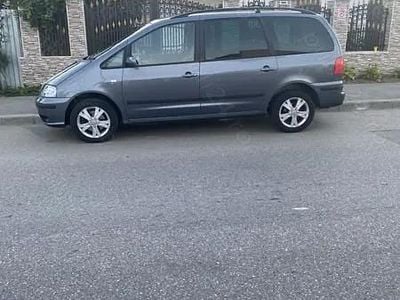 Second-hand Seat Alhambra 140 CP (102 kW) 2010 Gri Monovolum