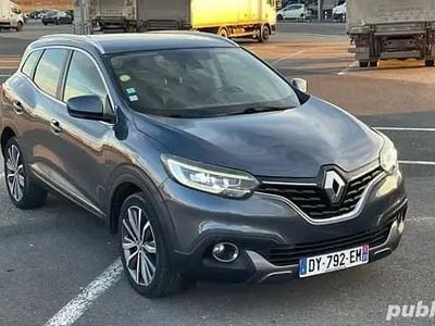 Gri Second-hand 2015 Renault Kadjar SUV | 9.200 EUR (Preț OK)