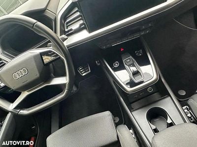 Second-hand Audi Q4 e-tron 150 kW (204 CP) 2022 Culoarenegru SUV